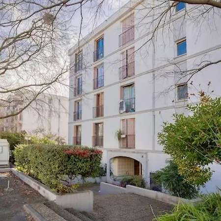 L'amarante, T1 Avec Terrasse, Beaux Arts *